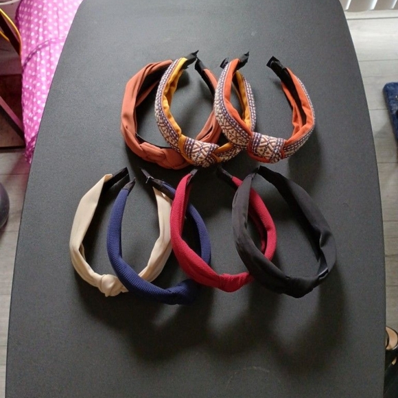 Stylish Women's Headbands Set Of 7 With Free Organizer - Picture 2 of 3